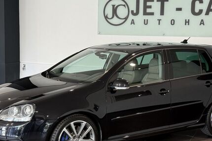 VW Golf 136.123 km 21.900 &euro; Wuppertal 42349