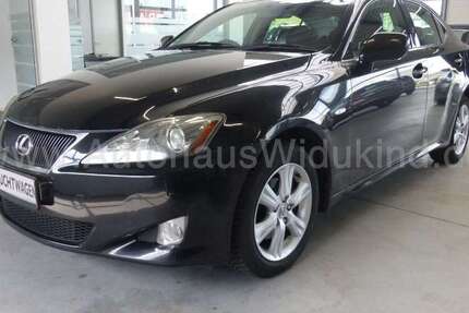Lexus IS 220d 271.000 km 2.990 &euro; Wuppertal 42289