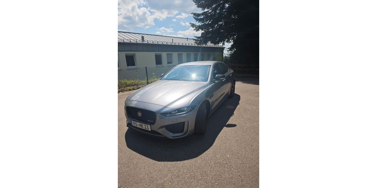 Jaguar XE 67.000 km 27.000 &euro; Remscheid 42897