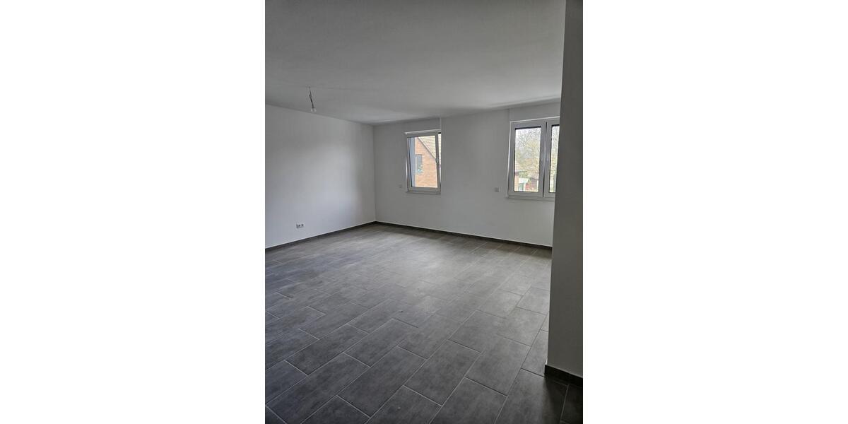 Etagenwohnung Dormagen Hackenbroich - 3 Zimmer, 74 m&sup2;, 1.140&euro; | Angebot:25430670