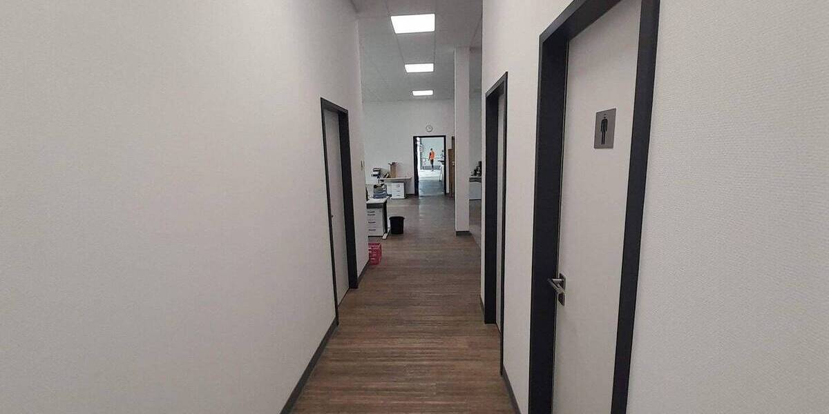 Gewerbeobjekt Willich - 1.450.000&euro; | Angebot:26833528