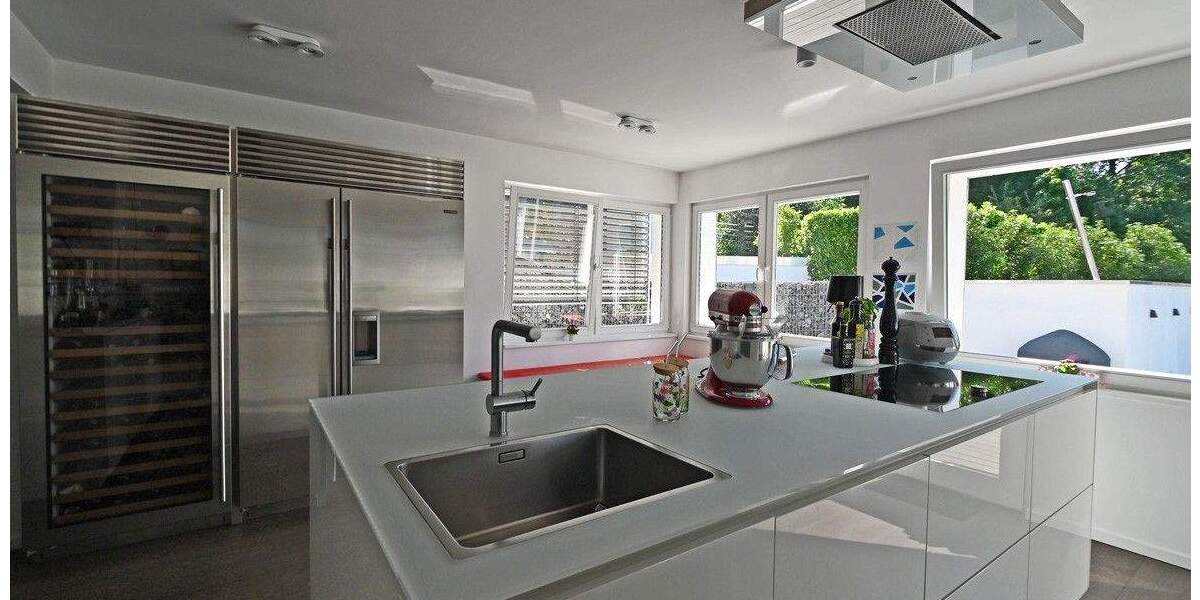 Einfamilienhaus Mülheim Broich - 7 Zimmer, 399 m&sup2;, 1.495.000&euro; | Angebot:25663252