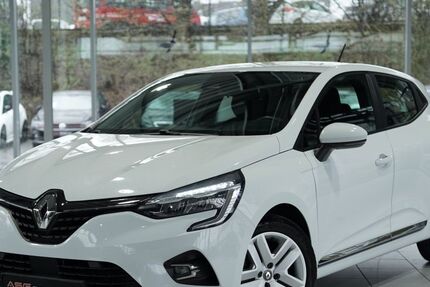 Renault Clio 61.000 km 14.290 &euro; Remscheid/NRW 42855