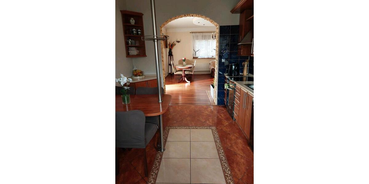 Einfamilienhaus Solingen Mitte - 6 Zimmer, 158 m&sup2;, 650.000&euro; | Angebot:26210995