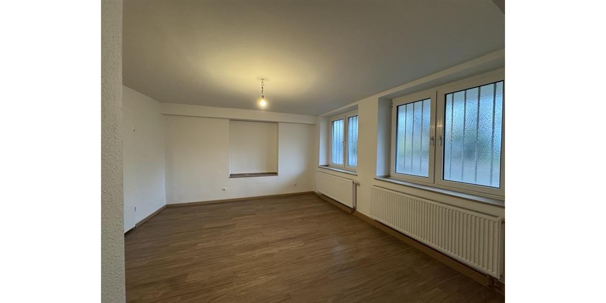 Etagenwohnung Düsseldorf Stadtbezirk 2 - 2 Zimmer, 74 m&sup2;, 795&euro; | Angebot:26295382