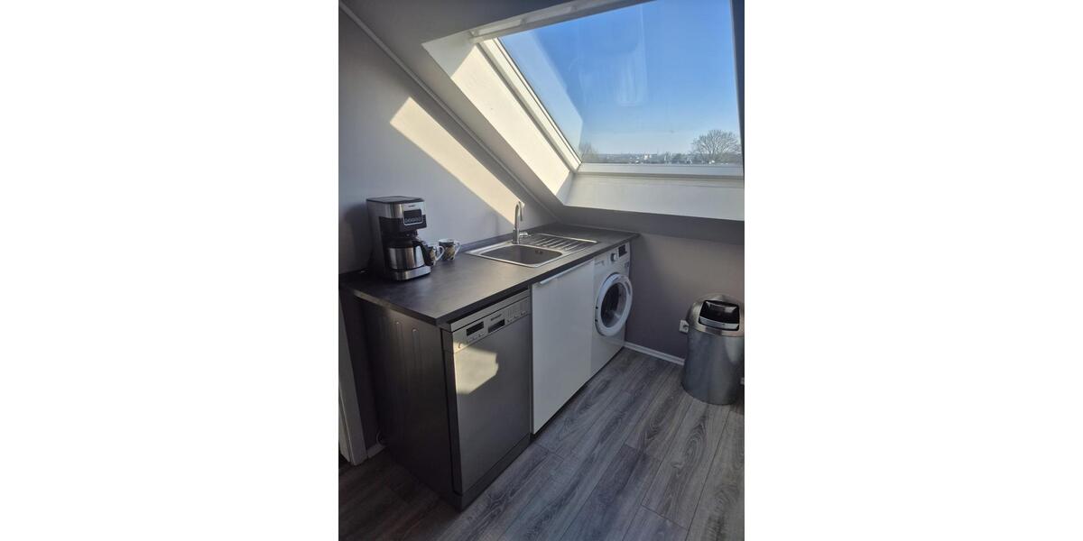 Etagenwohnung Mettmann - 1 Zimmer, 40 m&sup2;, 700&euro; | Angebot:26023971