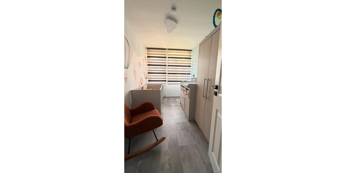 Hochparterre Köln Kalk - 4 Zimmer, 84 m&sup2;, 345.000&euro; | Angebot:26173320