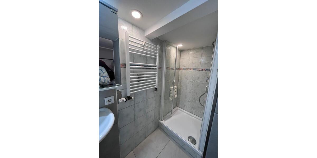 Etagenwohnung Düsseldorf Stadtbezirk 8 - 1 Zimmer, 40 m&sup2;, 850&euro; | Angebot:25418921