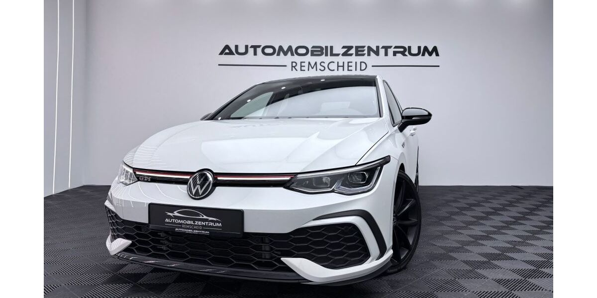 VW Golf 42.305 km 28.490 &euro; Remscheid 42899