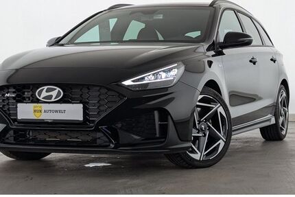 Hyundai i30 1.100 km 26.660 &euro; Düsseldorf 40599