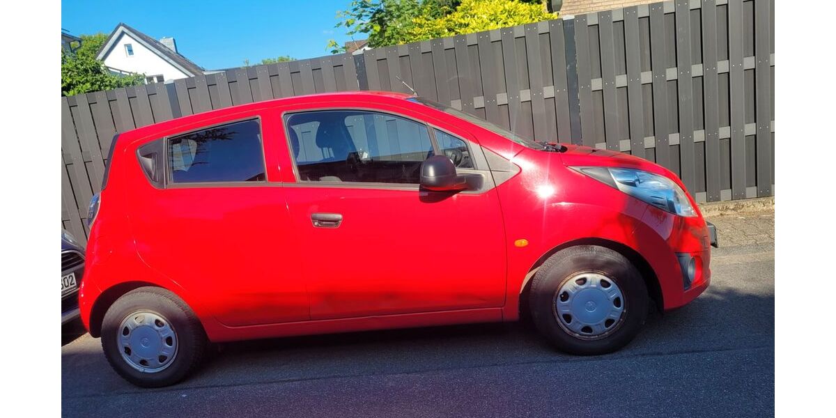 Chevrolet Spark 134.000 km 2.000 &euro; Düsseldorf 40468