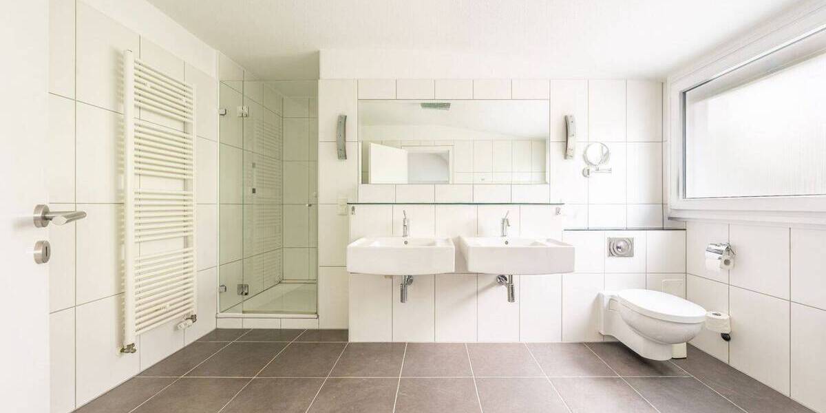 Einfamilienhaus Remscheid Süd - 8 Zimmer, 260 m&sup2;, 1.150.000&euro; | Angebot:26805125