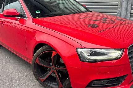 Audi A4 275.000 km 5.750 &euro; wuppertal 42285