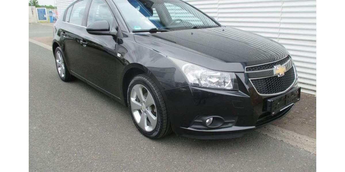 Chevrolet Cruze 143.095 km 3.988 &euro; Köln 50933