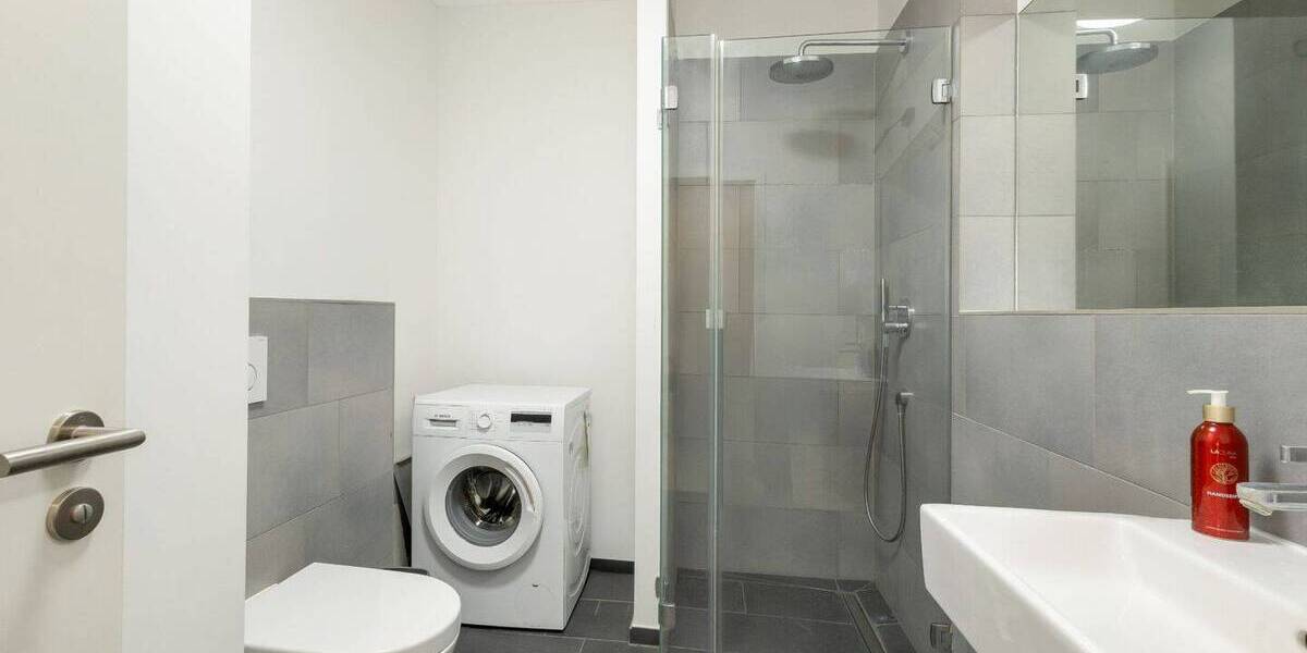 Etagenwohnung Düsseldorf Pempelfort - 3 Zimmer, 99 m&sup2;, 750.000&euro; | Angebot:26106470