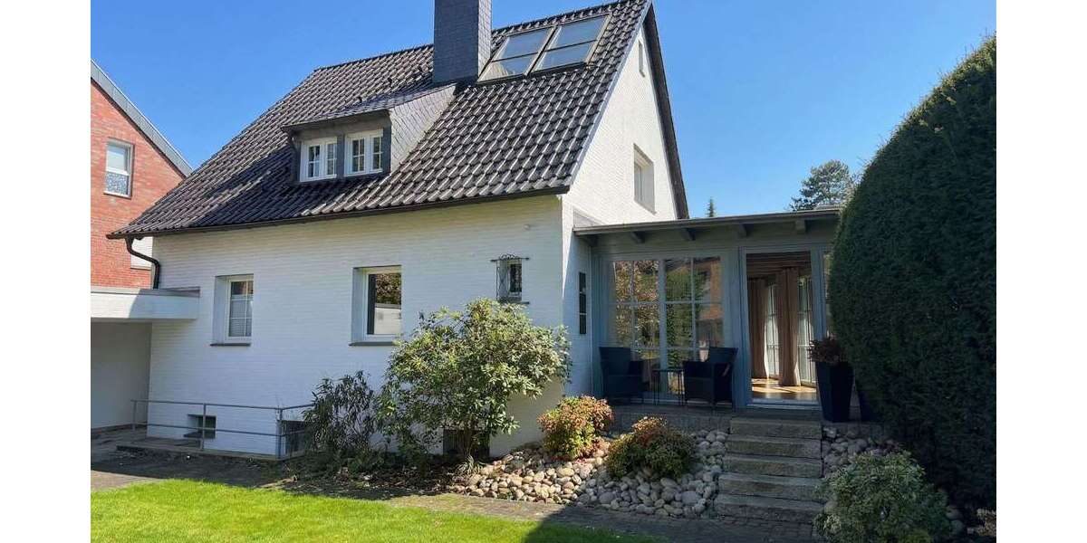 Einfamilienhaus Kaarst - Stadtmitte Stadtmitte - 8 Zimmer, 190 m&sup2;, 740.000&euro; | Angebot:26130261