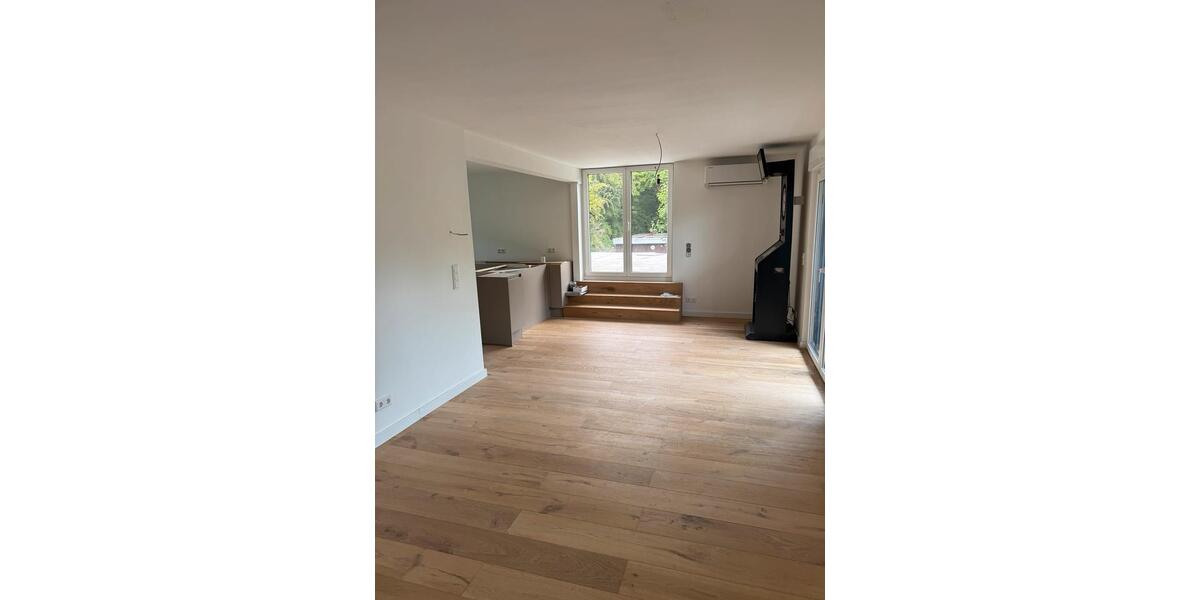 Einfamilienhaus Wuppertal Unterbarmen - 6 Zimmer, 200 m&sup2;, 550.000&euro; | Angebot:26817860