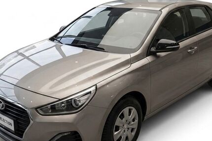 Hyundai i30 97.000 km 9.999 &euro; DÜSSELDORF 40589