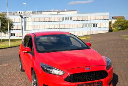Ford Focus 95.122 km 11.700 &euro; Burscheid 51399