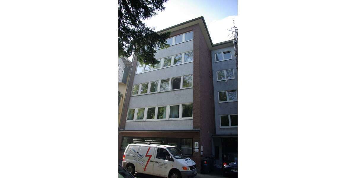 Etagenwohnung Neuss - 3 Zimmer, 82 m&sup2;, 820&euro; | Angebot:26107450