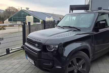 Land Rover Defender 4.300 km 79.100 &euro; Radevormwald 42477