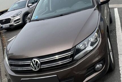 VW Tiguan 185.000 km 7.499 &euro; Düsseldorf 40233