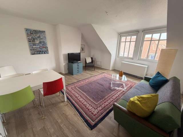 Etagenwohnung Düsseldorf Benrath - 3 Zimmer, 60 m&sup2;, 899&euro; | Angebot:27356308
