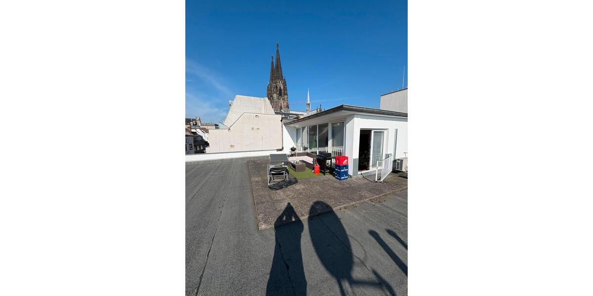 Dachgeschoßwohnung Köln - 2 Zimmer, 37 m&sup2;, 900&euro; | Angebot:25718248