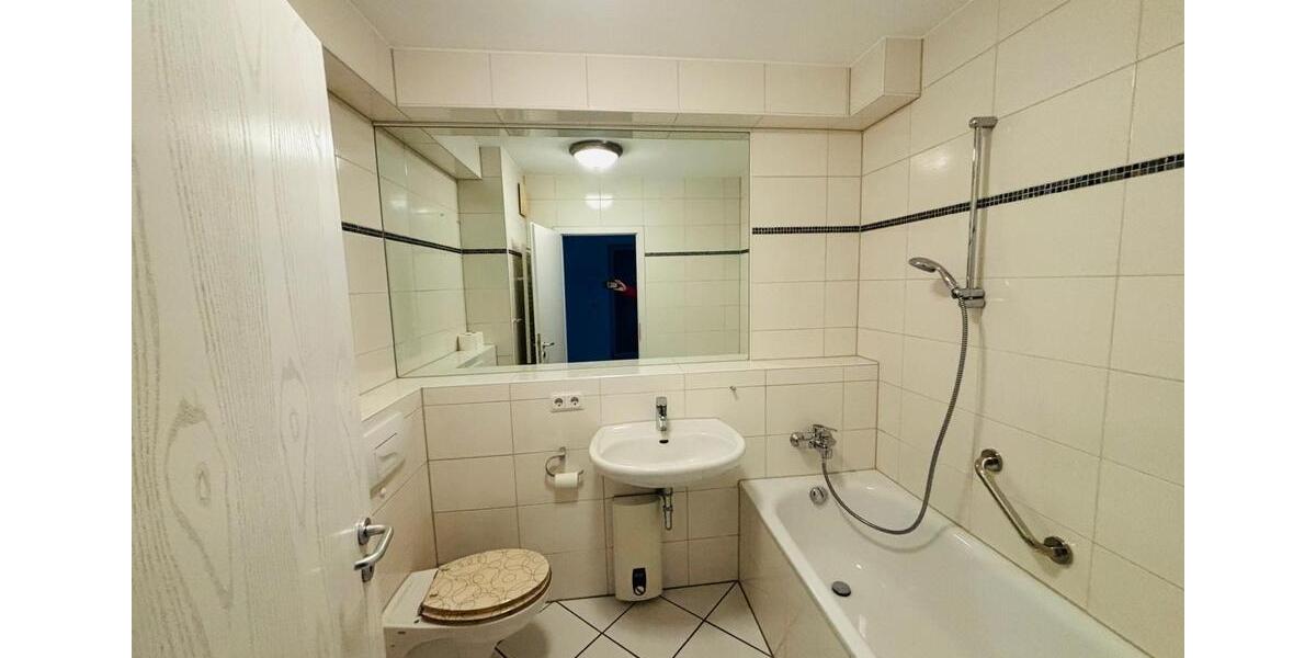 Etagenwohnung Köln Mülheim - 2 Zimmer, 78 m&sup2;, 1.500&euro; | Angebot:25981160