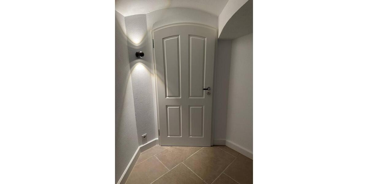 Erdgeschoßwohnung Solingen Ohligs - 4 Zimmer, 168 m&sup2;, 2.550&euro; | Angebot:25918620