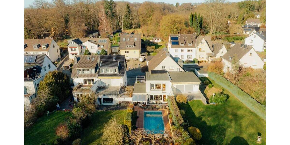 Doppelhaushälfte Bergisch Gladbach Gladbach - 7 Zimmer, 135 m&sup2;, 486.000&euro; | Angebot:26245309