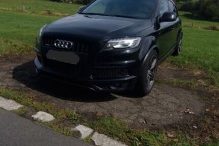 Audi Q7 283.500 km 17.000 &euro; Radevormwald 42477