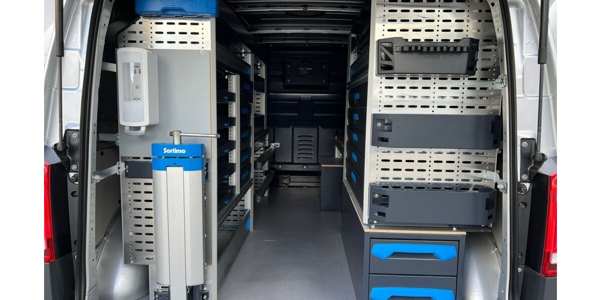 Mercedes-Benz Vito 95.457 km 25.900 &euro; Köln-Riehl 50735