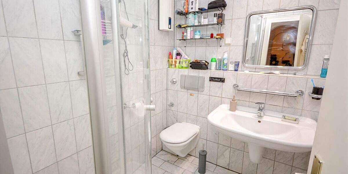 Etagenwohnung Köln Mülheim - 2 Zimmer, 78 m&sup2;, 358.000&euro; | Angebot:25748339