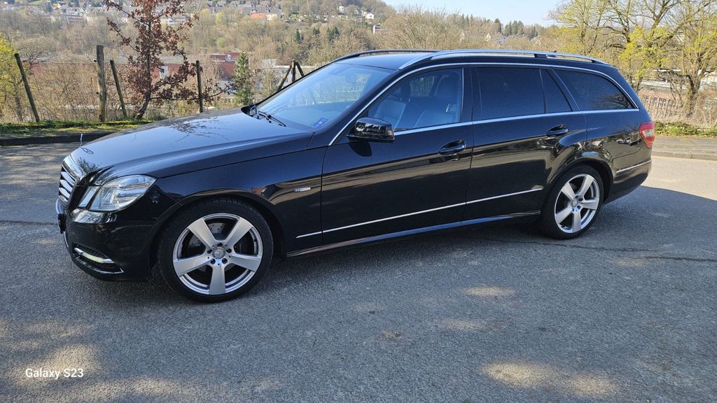 Mercedes-Benz E 350 146.192 km 14.900 &euro; Wuppertal 42389