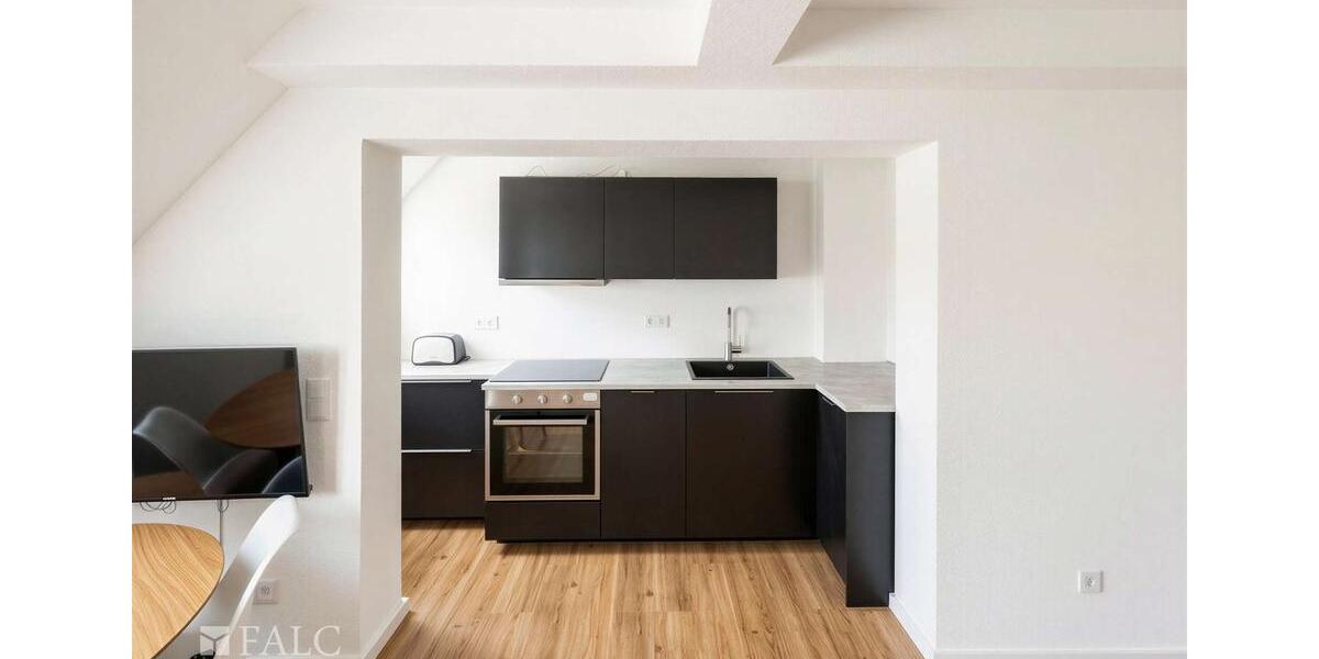 Dachgeschoßwohnung Köln Innenstadt - 3 Zimmer, 76 m&sup2;, 1.700&euro; | Angebot:25718748