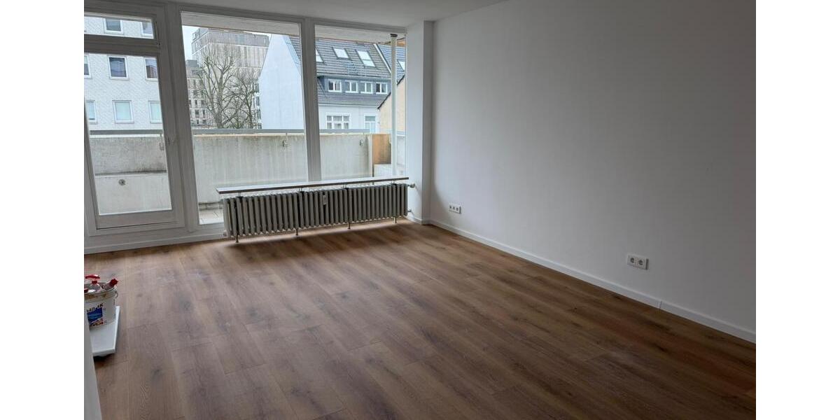 Etagenwohnung Düsseldorf Pempelfort - 1 Zimmer, 35 m&sup2;, 200.000&euro; | Angebot:26245092