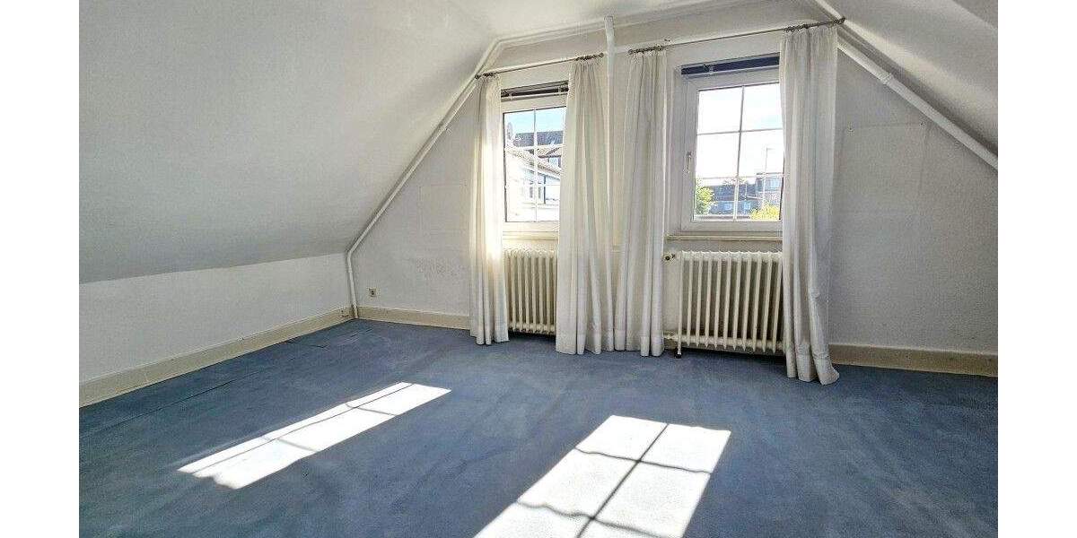 Einfamilienhaus Solingen Ohligs-Aufderhöhe - 5 Zimmer, 202 m&sup2;, 598.000&euro; | Angebot:25702956