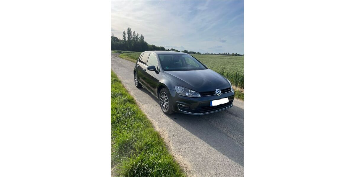 VW Golf 105.000 km 9.500 &euro; Grevenbroich 41516