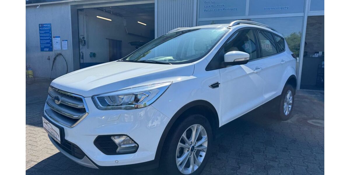 Ford Kuga 68.298 km 14.950 &euro; Ratingen (Nähe Düsseldorf) 40883