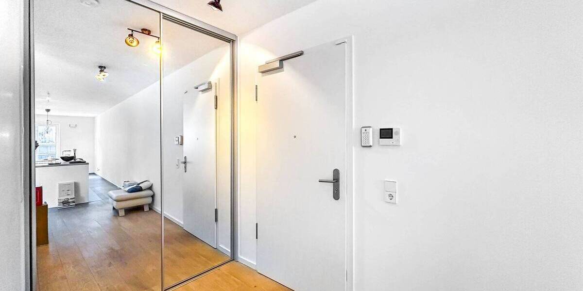 Etagenwohnung Düsseldorf Friedrichstadt - 4 Zimmer, 147 m&sup2;, 3.000&euro; | Angebot:26788242