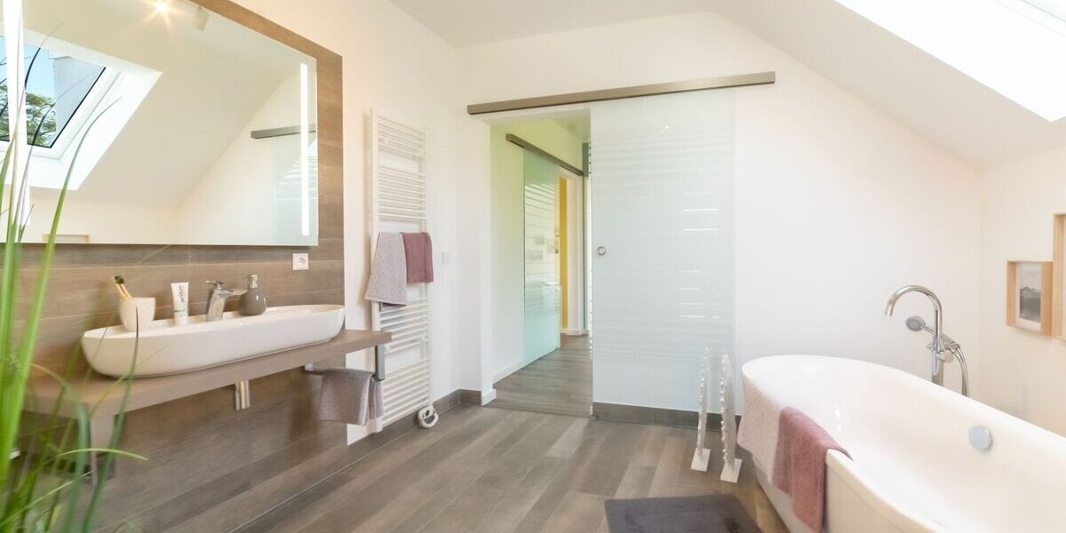 Ihr Traumdomizil im Herzen der Stadt - Individuell geplant und energieeffizient gestaltet - Einfamilienhaus Velbert Neviges Neviges | Angebot:27334621