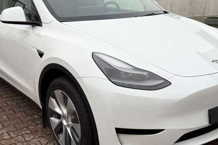 Tesla Model Y 77.000 km 33.450 &euro; Kaarst 41564