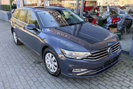 VW Passat Variant 127.000 km 16.999 &euro; Wuppertal 42115