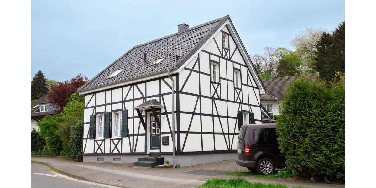 Einfamilienhaus Leichlingen - 6 Zimmer, 182 m&sup2;, 545.000&euro; | Angebot:19790979