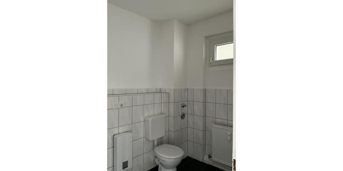 Etagenwohnung Velbert Velbert-Mitte - 2 Zimmer, 67 m&sup2;, 489&euro; | Angebot:24869543