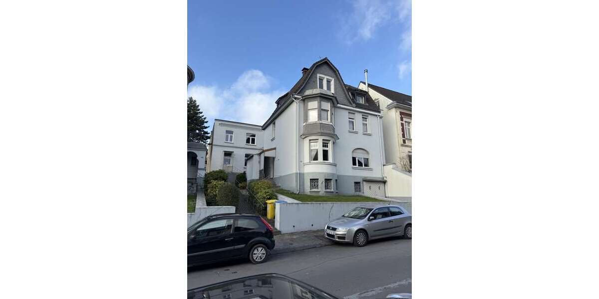 Einfamilienhaus Solingen Mitte - 6 Zimmer, 176 m&sup2;, 389.000&euro; | Angebot:26184300
