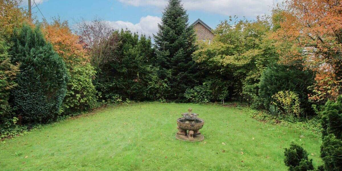 Einfamilienhaus Köln Esch/Auweiler - 7 Zimmer, 170 m&sup2;, 599.000&euro; | Angebot:26275661