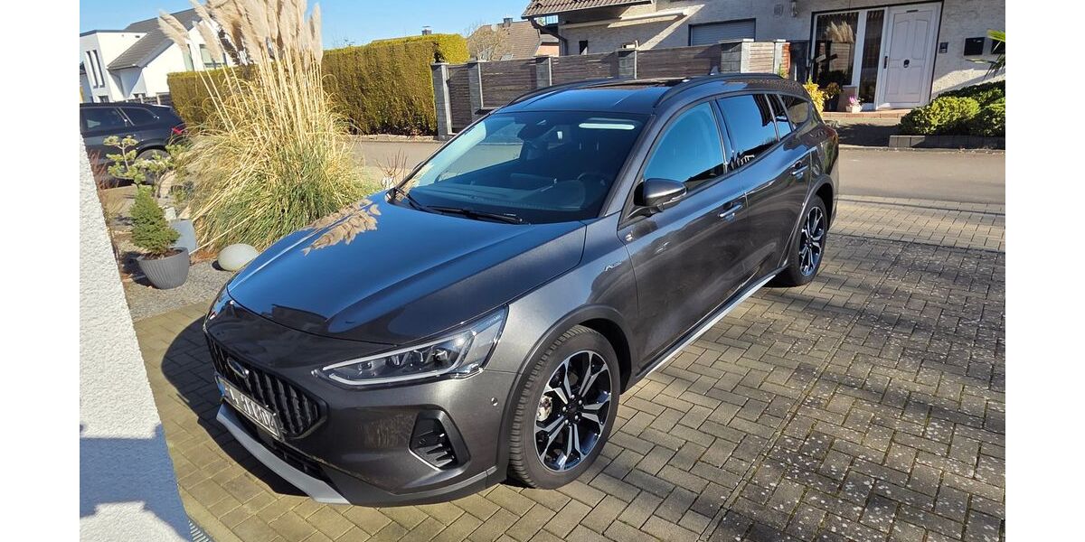 Ford Focus 30.000 km 22.999 &euro; Odenthal 51519