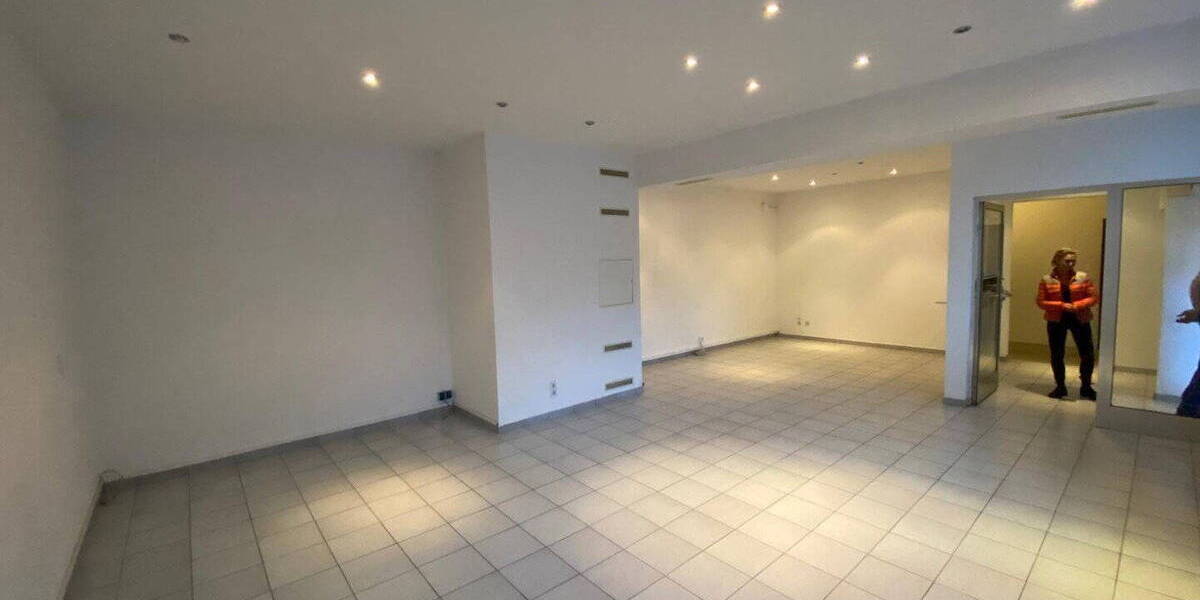 Gewerbeobjekt Wuppertal Vohwinkel - 2.400&euro; | Angebot:26828192